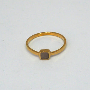 Lilla Square Ring